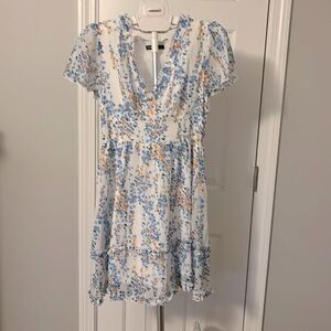 Women’s dress size small